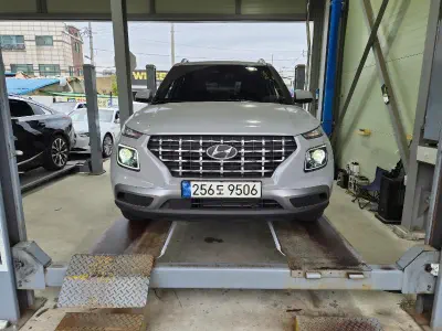 Hyundai Venue
