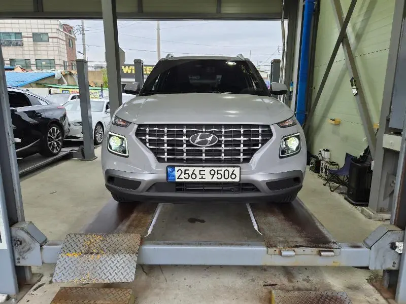 Hyundai Venue