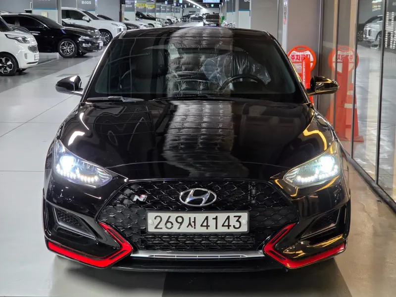Hyundai Veloster