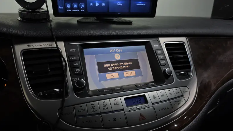 Hyundai Genesis