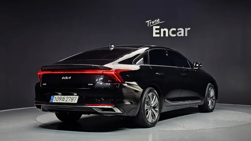 Kia K8