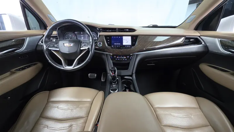 Cadillac XT6