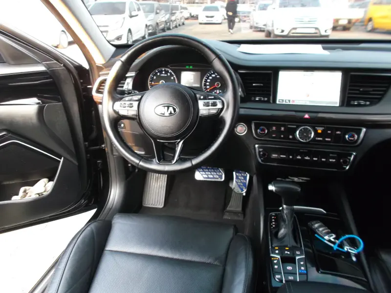 Kia K7