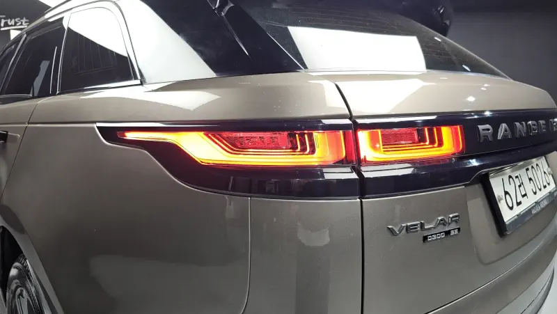 Land Rover Range Rover Velar