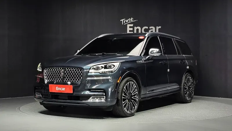 Lincoln Aviator