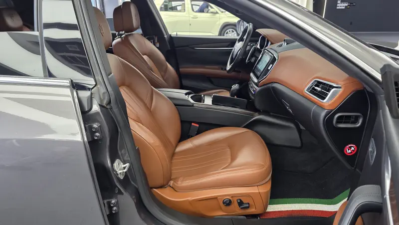 Maserati Ghibli