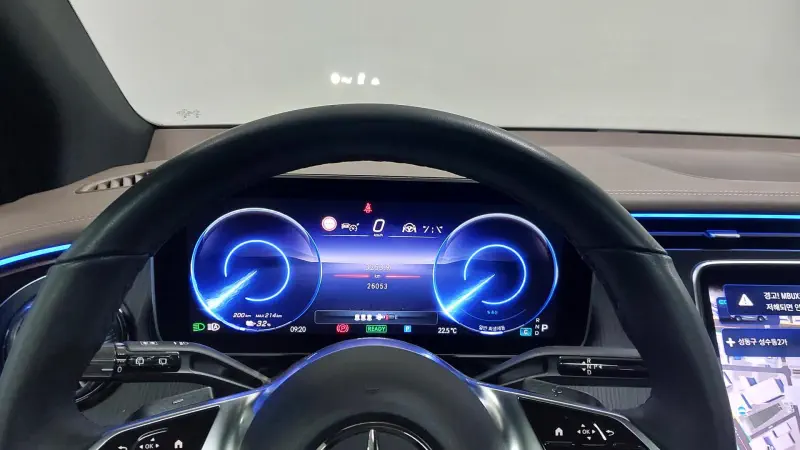 Mercedes-Benz EQE