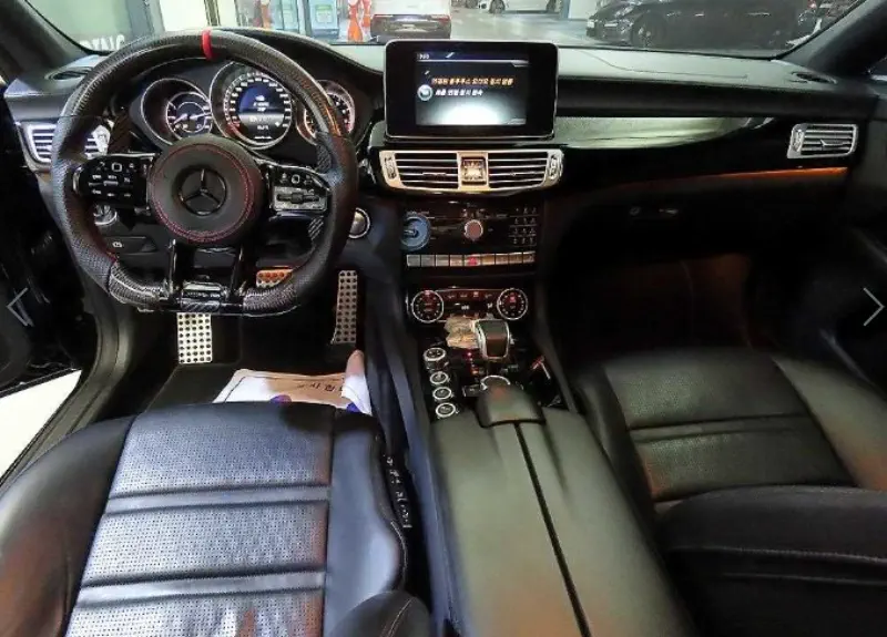 Mercedes-Benz CLS-Class