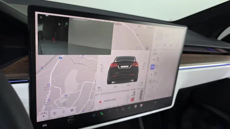 Tesla MODEL X