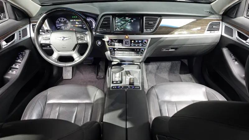 Genesis G80