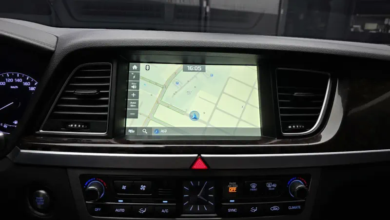 Hyundai Genesis