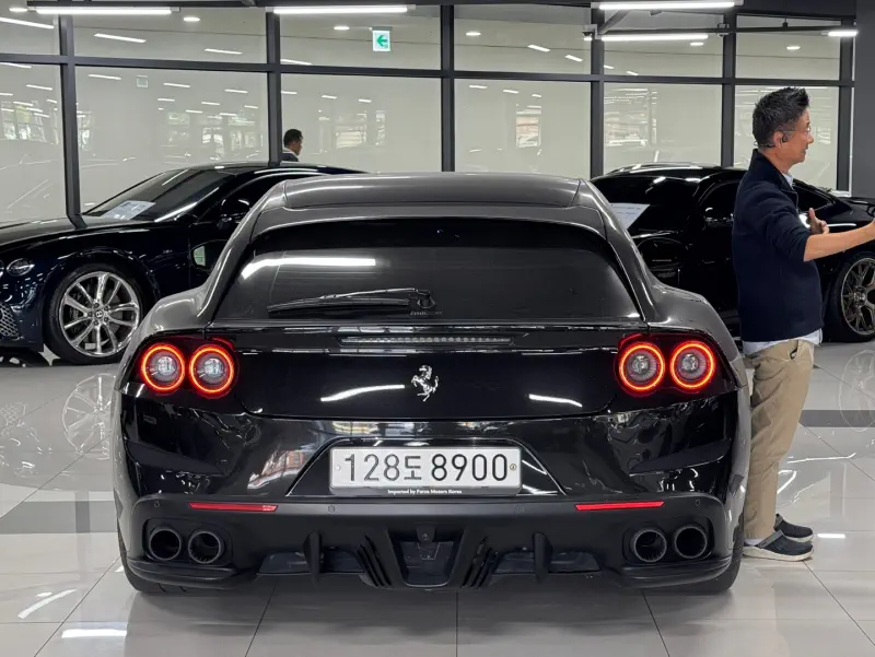 Ferrari GTC4 Lusso