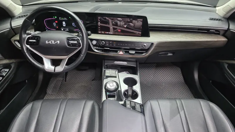 Kia K8