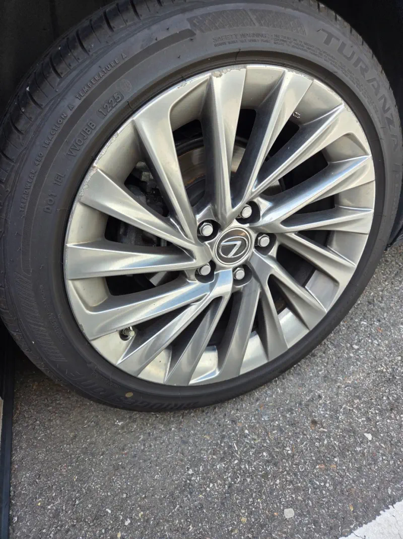 Lexus ES300h