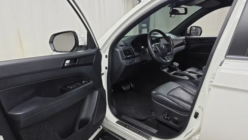 SsangYong Rexton Sports