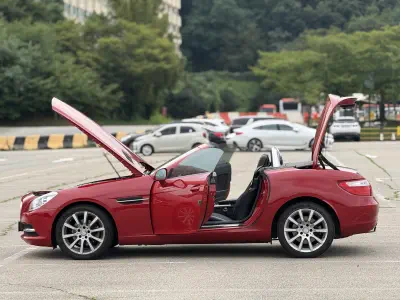Mercedes-Benz SLK-Class