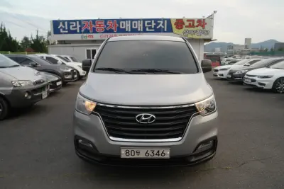 Hyundai Grand Starex