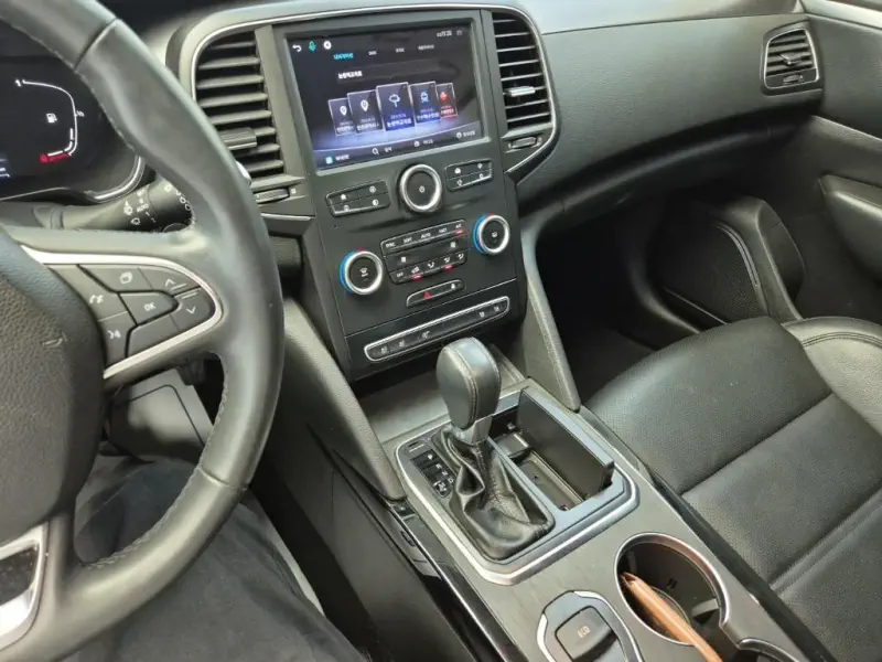 Renault Samsung SM6