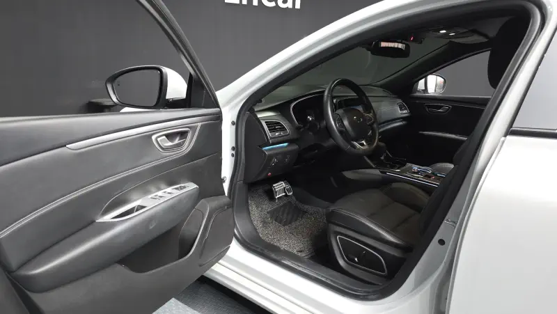 Renault Samsung SM6