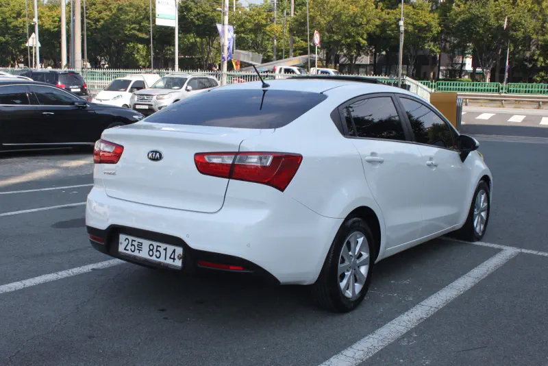 Kia pride