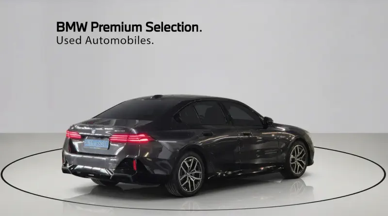 BMW i5
