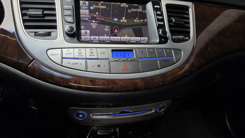 Hyundai Genesis