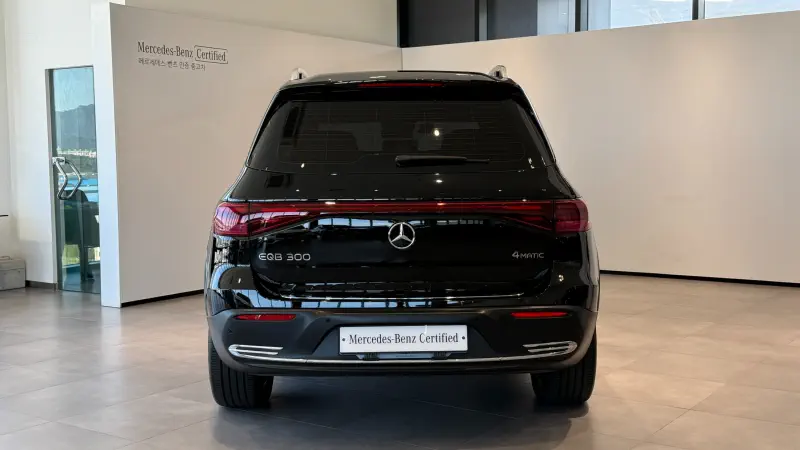 Mercedes-Benz EQB