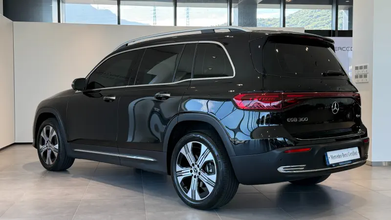 Mercedes-Benz EQB