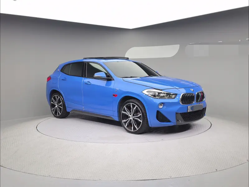 BMW X2