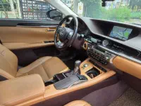 Lexus ES300h