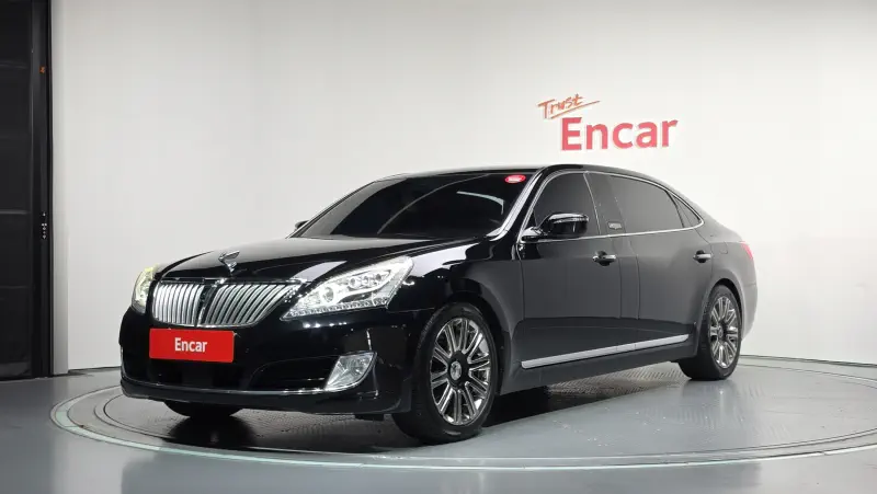 Hyundai Equus