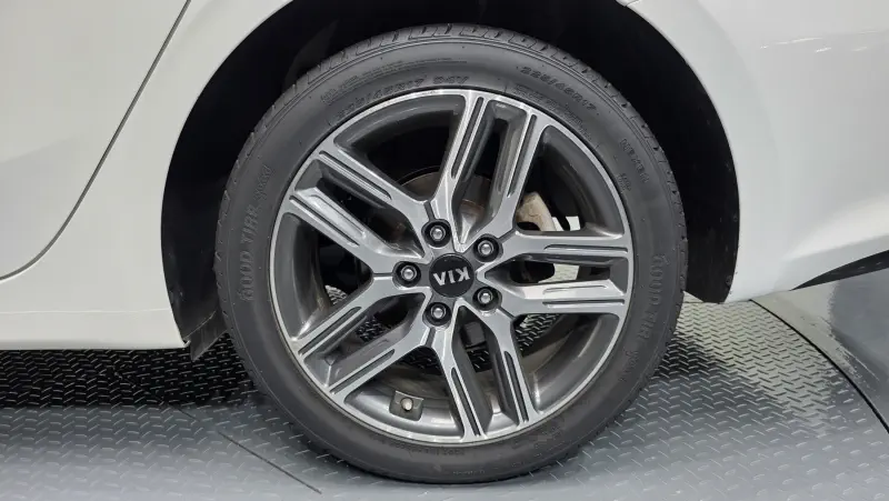 Kia K3