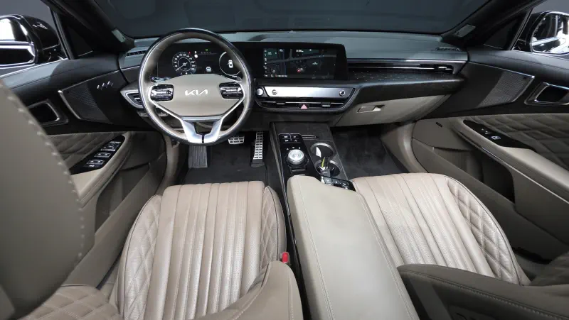 Kia K8