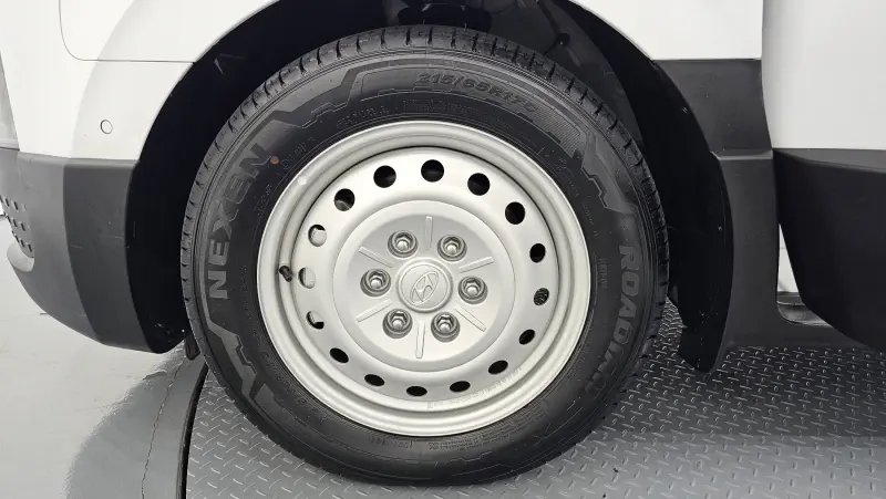 Hyundai ST1