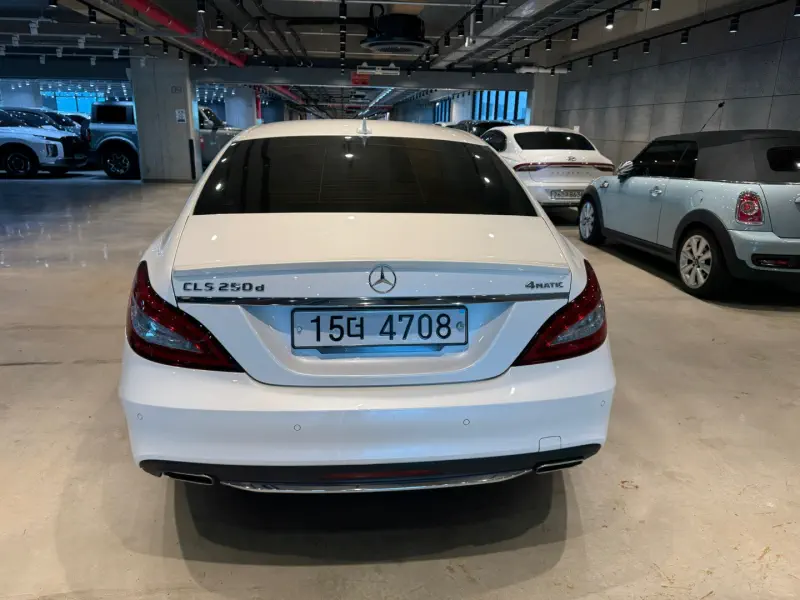 Mercedes-Benz CLS-Class