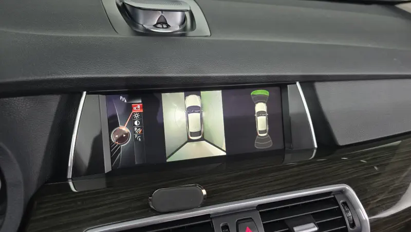 BMW 5-Series Gran Turismo