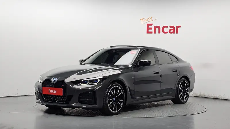 BMW i4