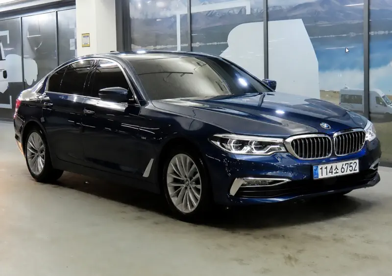 BMW 5-Series