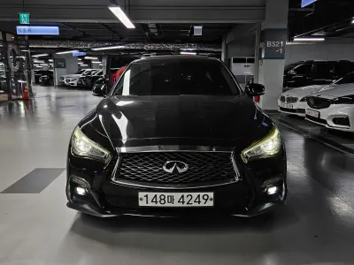 Infiniti Q50