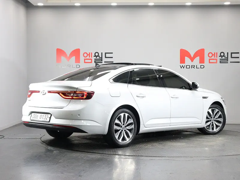 Renault Samsung SM6