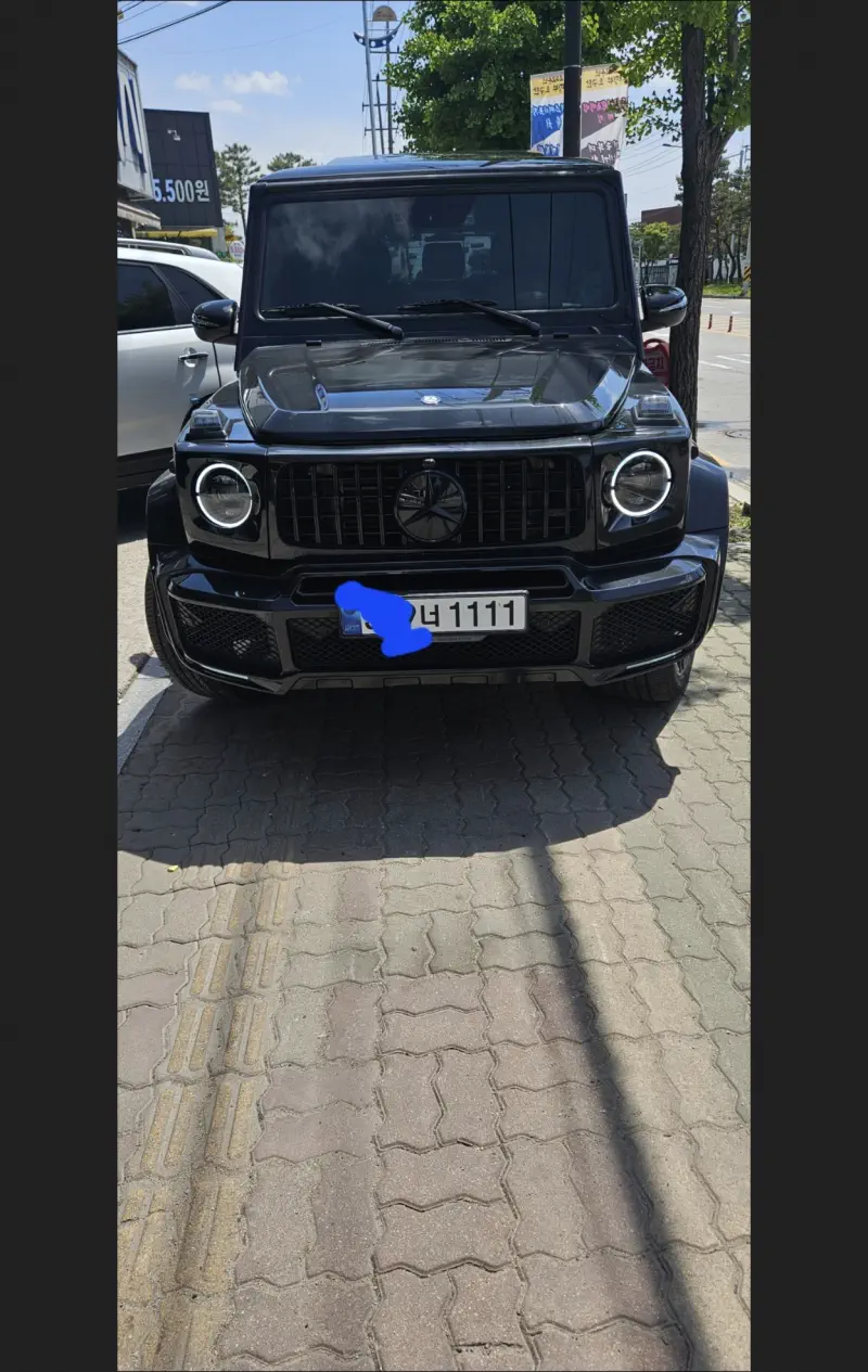 Mercedes-Benz G-Class