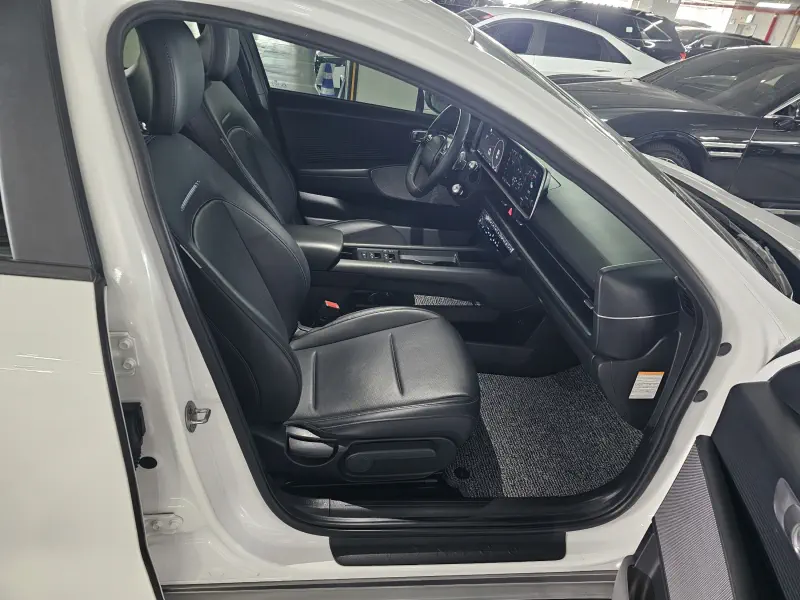 Hyundai Ioniq 6