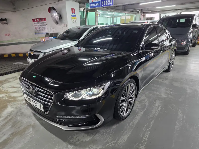 Hyundai Grandeur