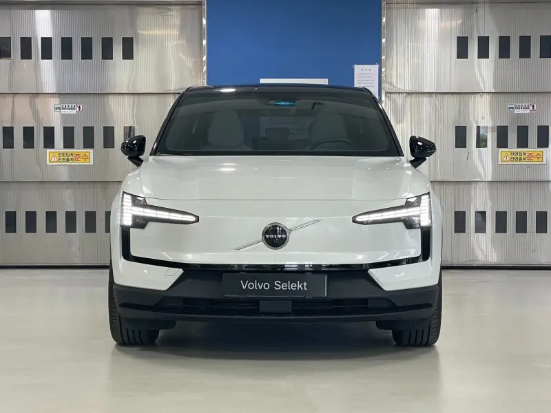 Volvo EX30