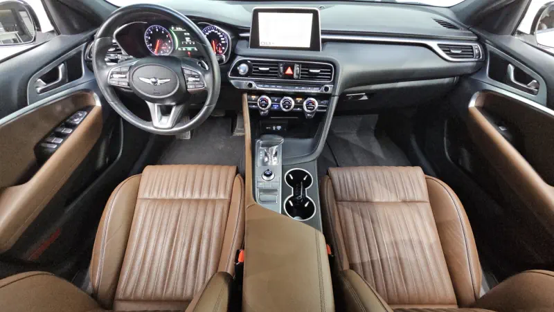 Genesis G70