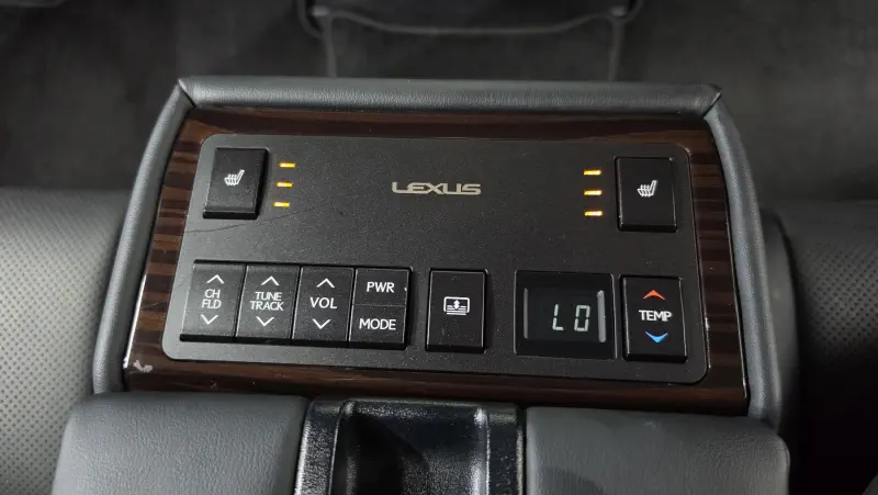 Lexus ES300h