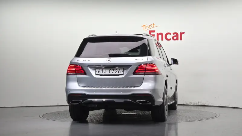 Mercedes-Benz GLE-Class