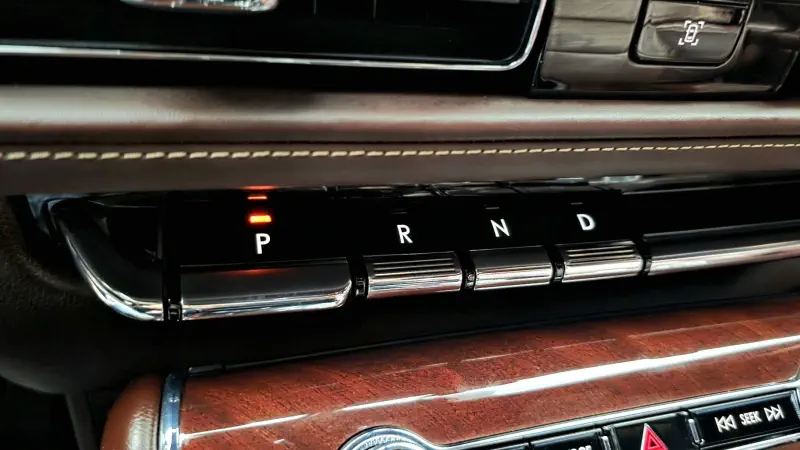 Lincoln Aviator