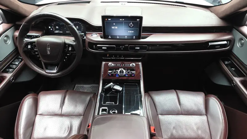 Lincoln Aviator