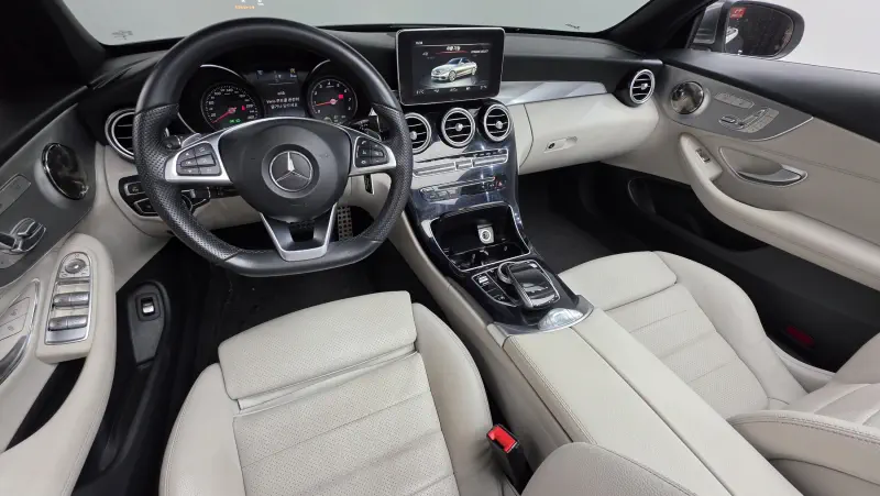 Mercedes-Benz C-Class
